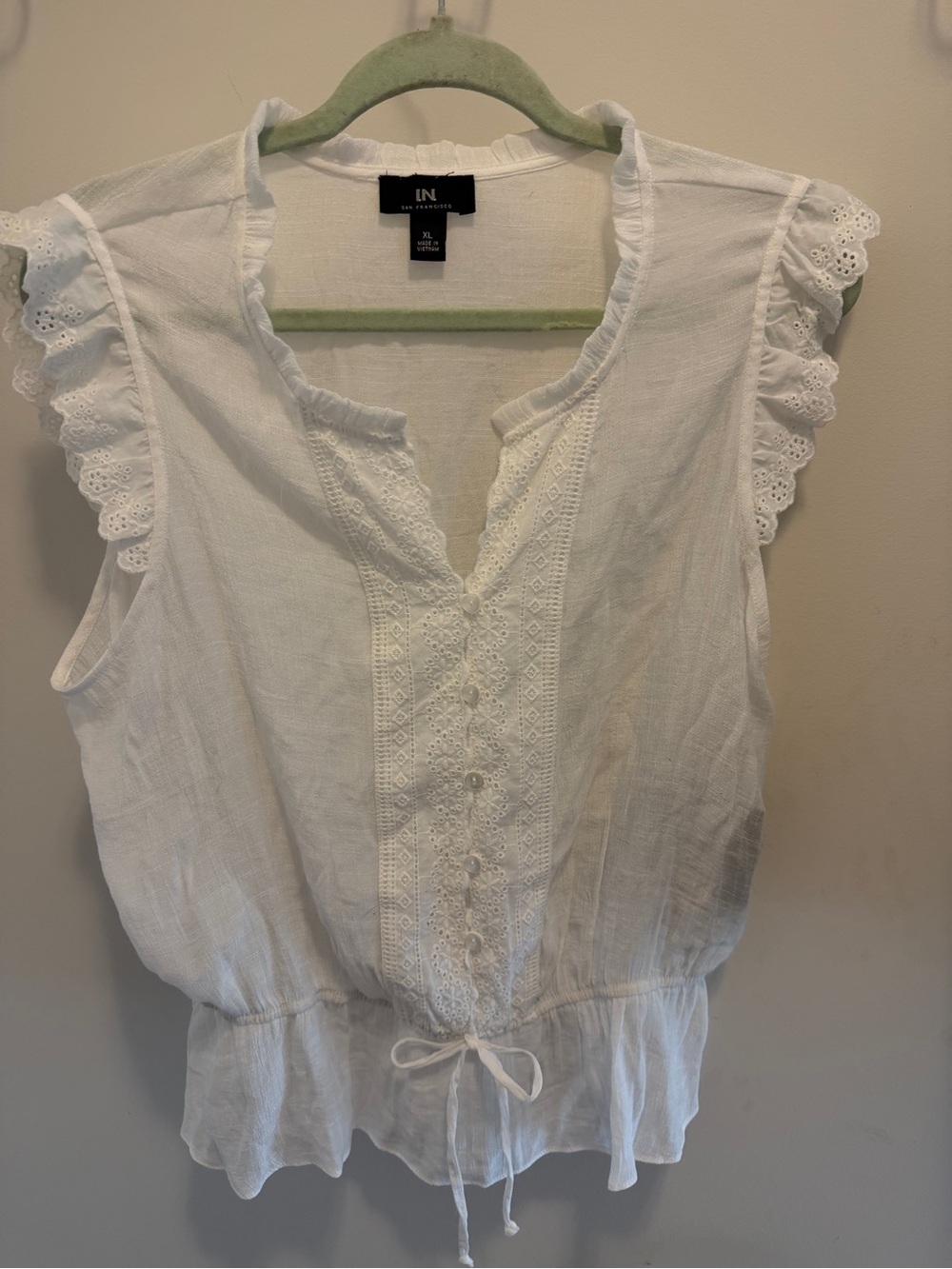 I.N. San Francisco White Eyelet Ruffle Blouse